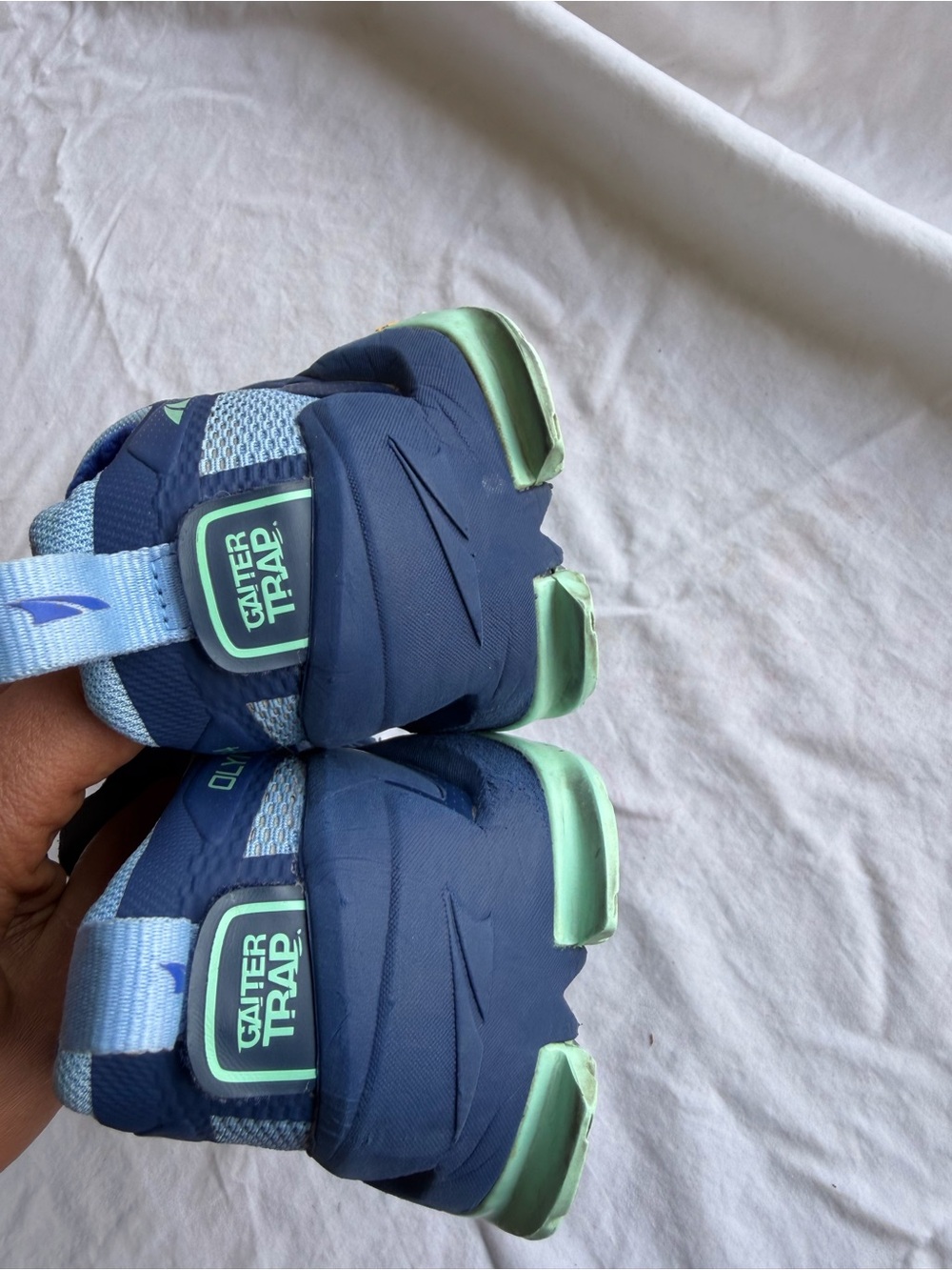 Altra Olympus 4 Trail Shoes - Light Gray, Navy & Mint - Picture 13 of 15
